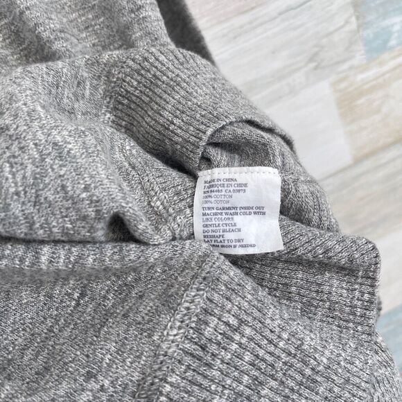 American Eagle Athletic Fit V Neck Sweater Gray Lightweight Casual Mens Large - Picture 6 of 6